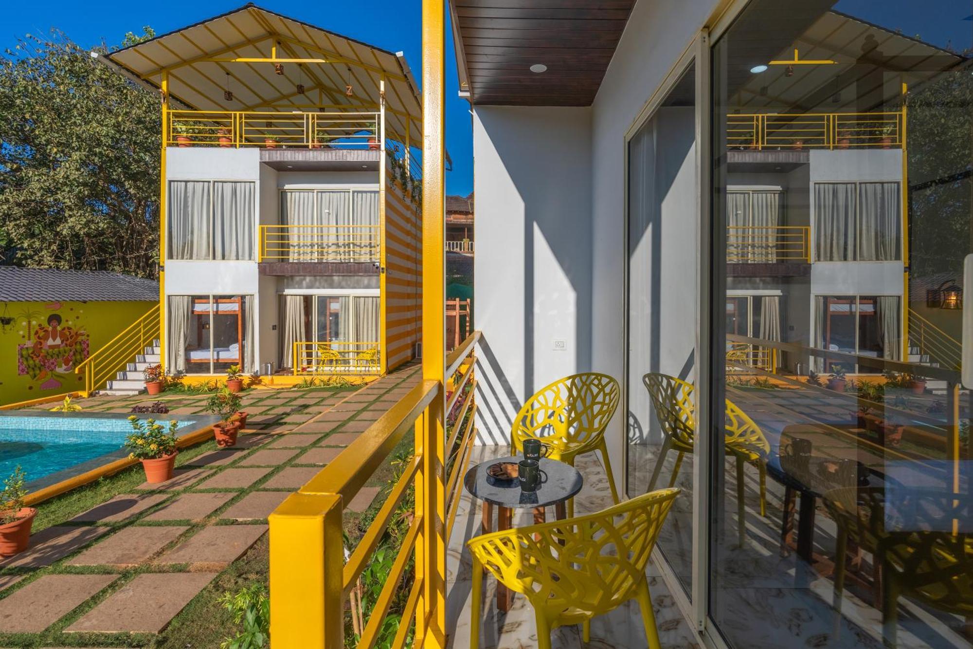 The Social Stays Goa, Morjim Formerly Artbuzz Экстерьер фото