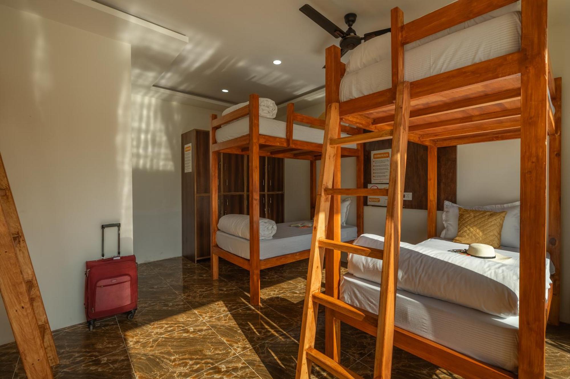 The Social Stays Goa, Morjim Formerly Artbuzz Экстерьер фото
