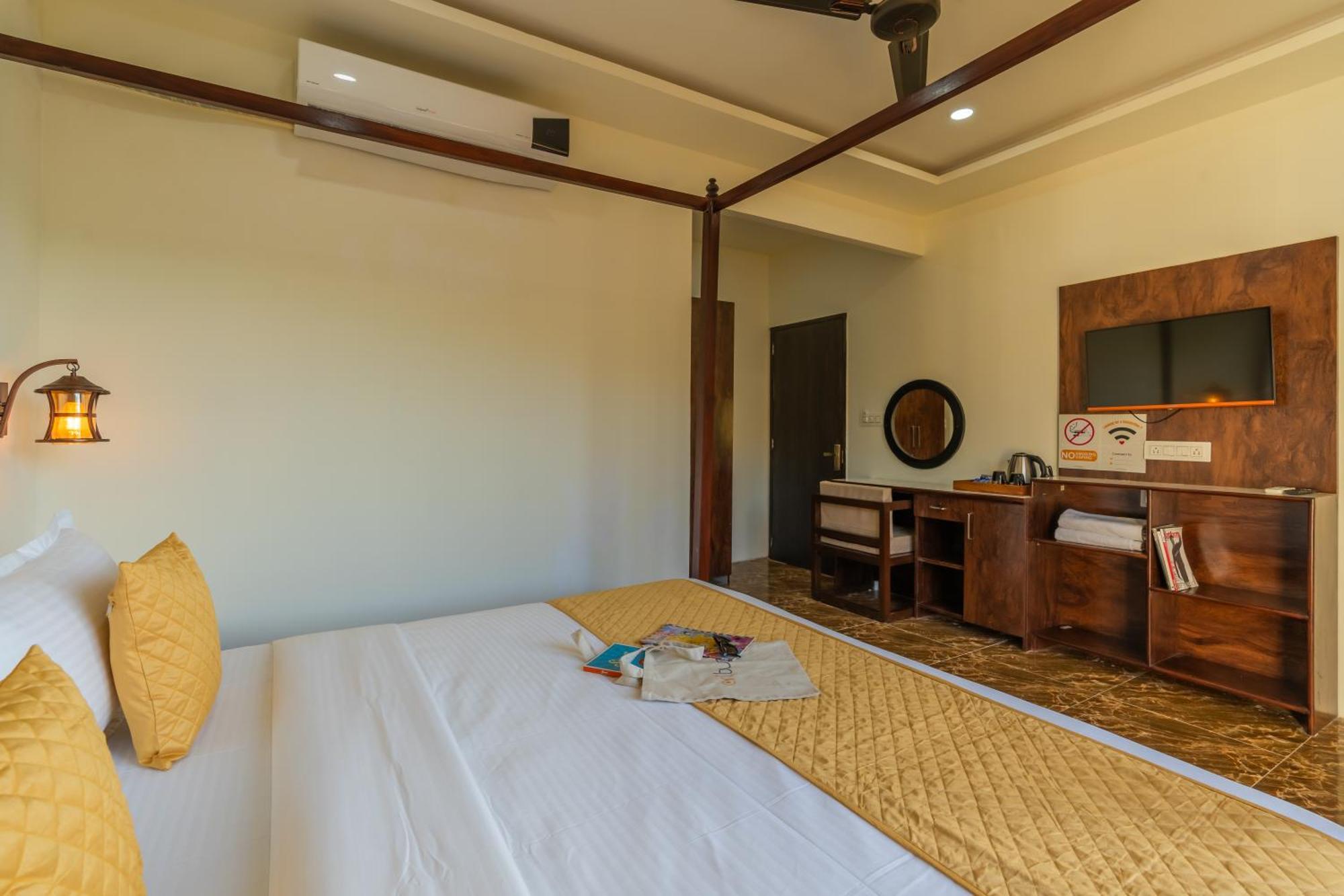 The Social Stays Goa, Morjim Formerly Artbuzz Экстерьер фото